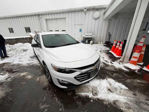 Used 2023 Chevrolet Malibu LT image 7
