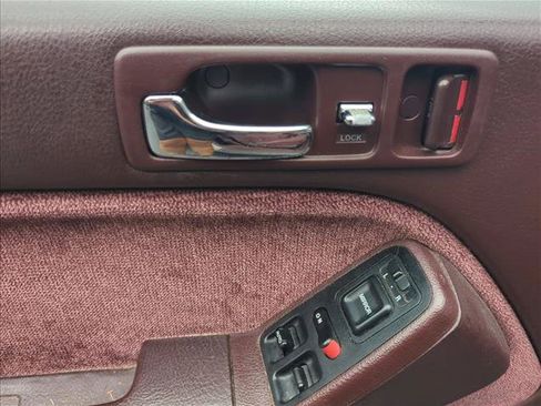 Used 1992 Honda Accord EX image 10