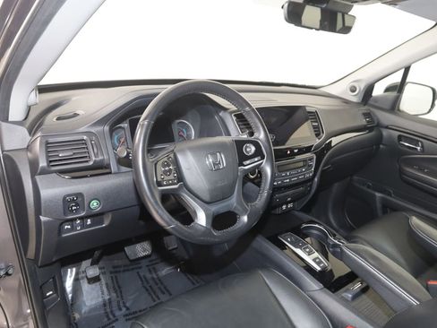 Used 2019 Honda Pilot Touring image 26