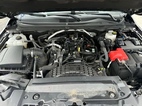 Used 2023 Ford Ranger XLT w/ Equipment Group 301A Mid AWD/4WD image 12