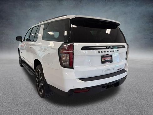 Certified 2023 Chevrolet Suburban RST w/ Luxury Package AWD/4WD image 10