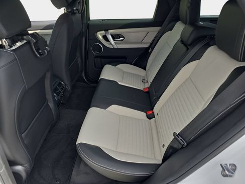 New 2026 Land Rover Discovery Sport Landmark AWD/4WD image 14