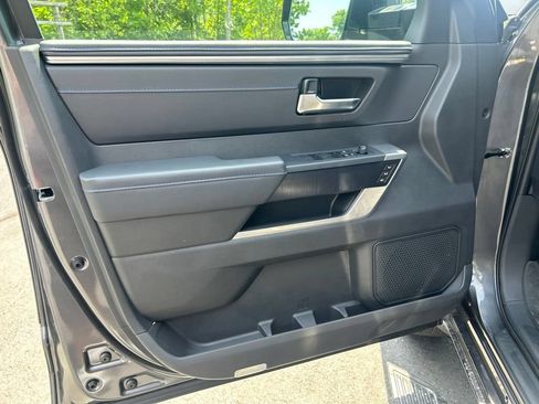 Used 2024 Toyota Tundra Platinum AWD/4WD image 11