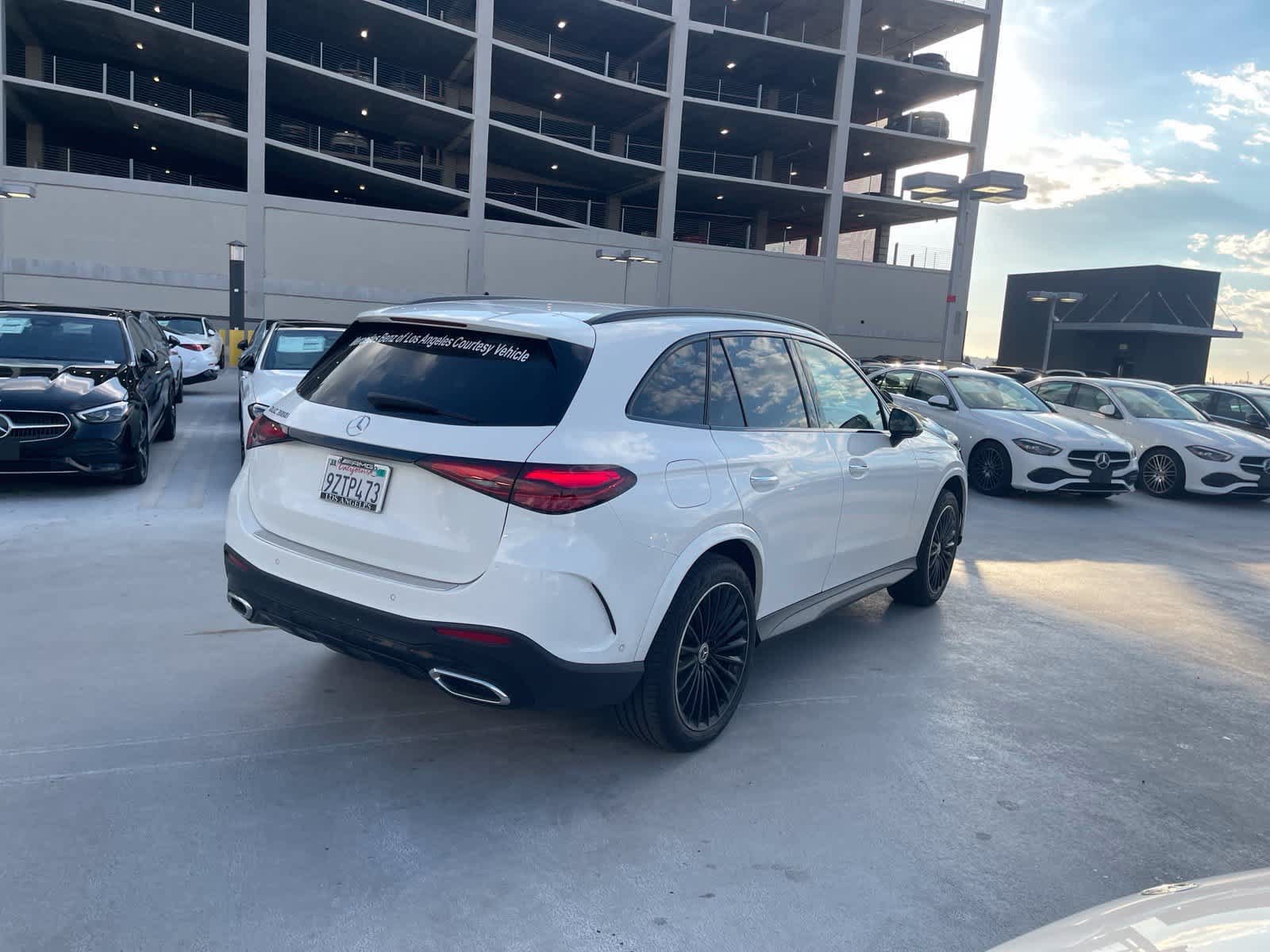 Certified 2026 Mercedes-Benz GLC 300 image 2