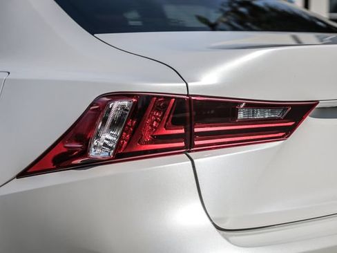 Used 2016 Lexus IS 200t RWD image 23