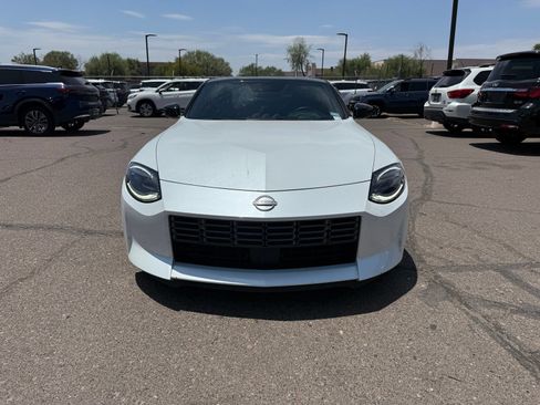 Certified 2023 Nissan Z w/ Floor Mat Package (L93) RWD image 2