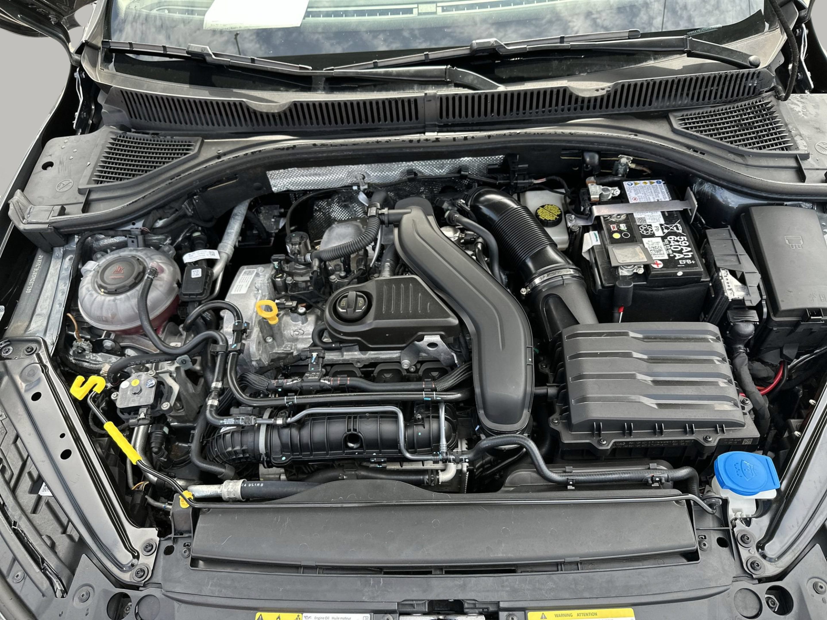 Used 2025 Volkswagen Jetta S FWD image 17
