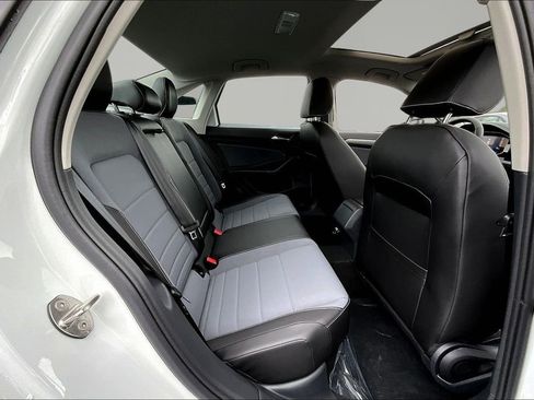 New 2026 Volkswagen Jetta SE image 23