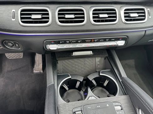Used 2025 Mercedes-Benz GLE 350 4MATIC image 22