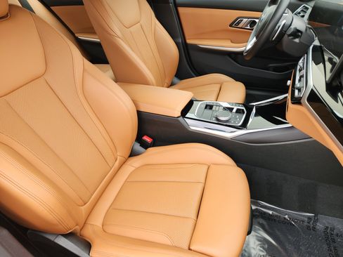 Used 2023 BMW 330i Sedan image 13