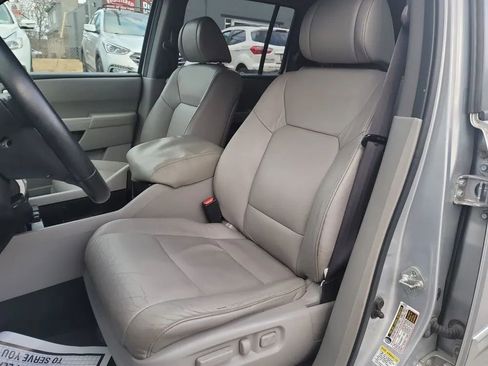 Used 2010 Honda Pilot EX-L image 9
