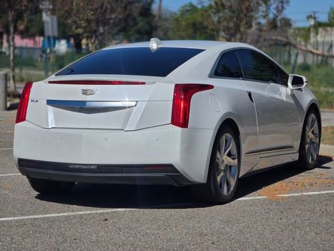 Used 2016 Cadillac ELR image 10