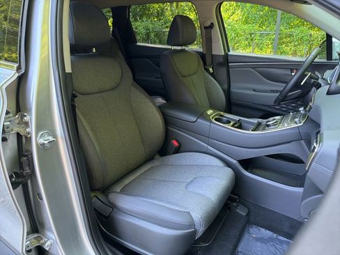 Certified 2023 Hyundai Santa Fe SEL FWD image 9