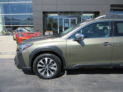 Used 2023 Subaru Outback Touring XT w/ Tech Package 2 AWD/4WD image 2