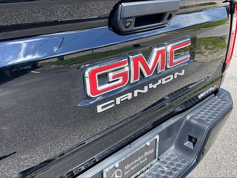 Used 2025 GMC Canyon AT4 w/ Technology Plus Package AWD/4WD image 25
