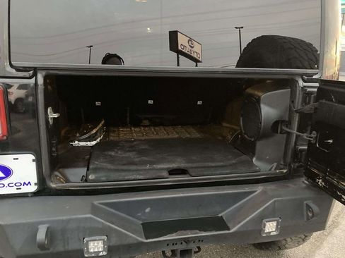 Used 2012 Jeep Wrangler Unlimited Sahara w/ Connectivity Group image 14