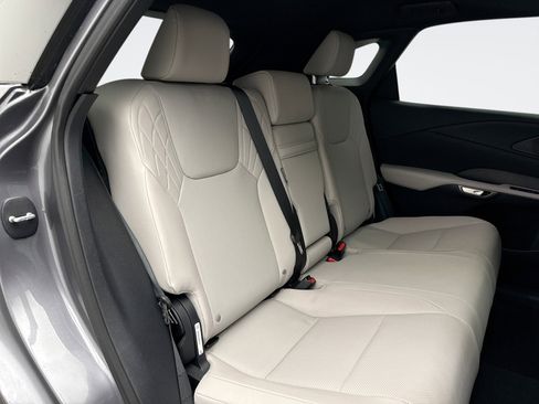 Used 2023 Lexus RX 350 Premium w/ Accessory Package (Z1) image 17