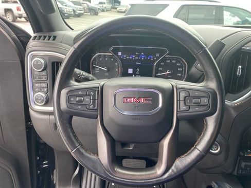 Used 2021 GMC Sierra 1500 AT4 w/ Technology Package AWD/4WD image 24