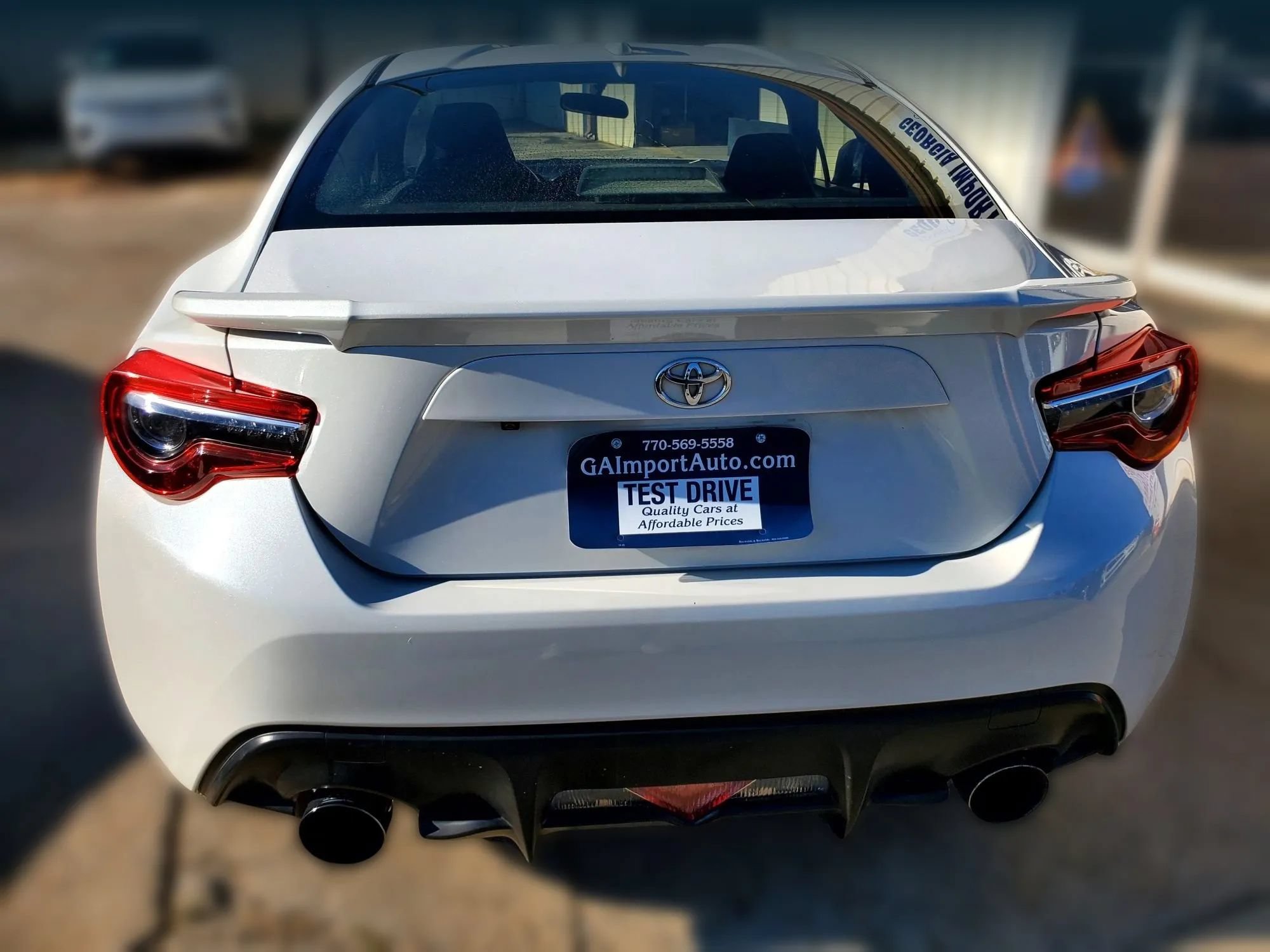 Used 2017 Toyota 86 RWD image 11