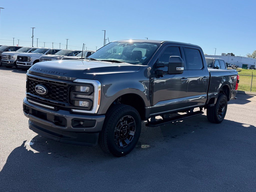 Used 2023 Ford F250 Lariat w/ Lariat Ultimate Package AWD/4WD image 22