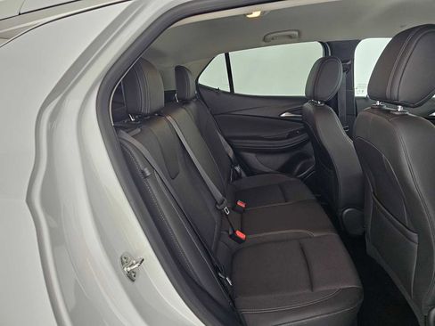 Used 2025 Buick Encore GX Preferred w/ Advanced Technology Package image 12