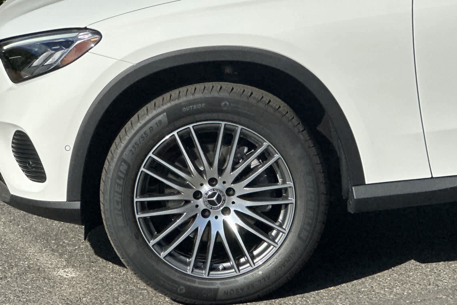New 2027 Mercedes-Benz GLC 300 image 25