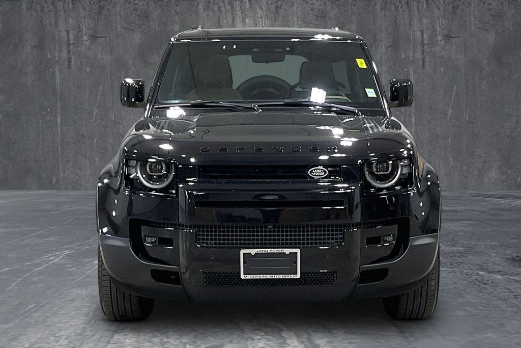 Used 2026 Land Rover Defender 130 S AWD/4WD image 2