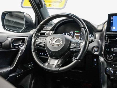 Used 2023 Lexus GX 460 w/ Black Line Special Edition AWD/4WD image 15