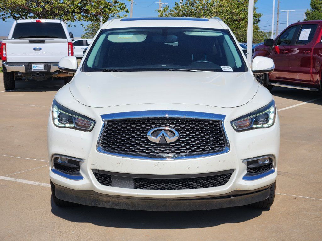 Used 2018 INFINITI QX60 Luxe w/ Premium Package AWD/4WD image 2