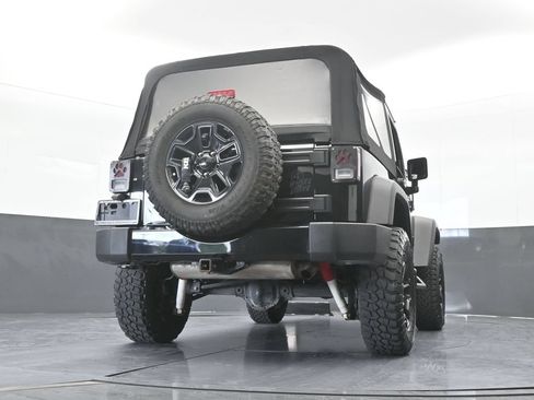 Used 2017 Jeep Wrangler Sport AWD/4WD image 50