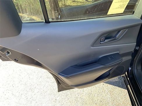 New 2026 Toyota Prius LE image 15