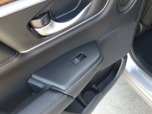 Used 2018 Honda CR-V EX-L image 15