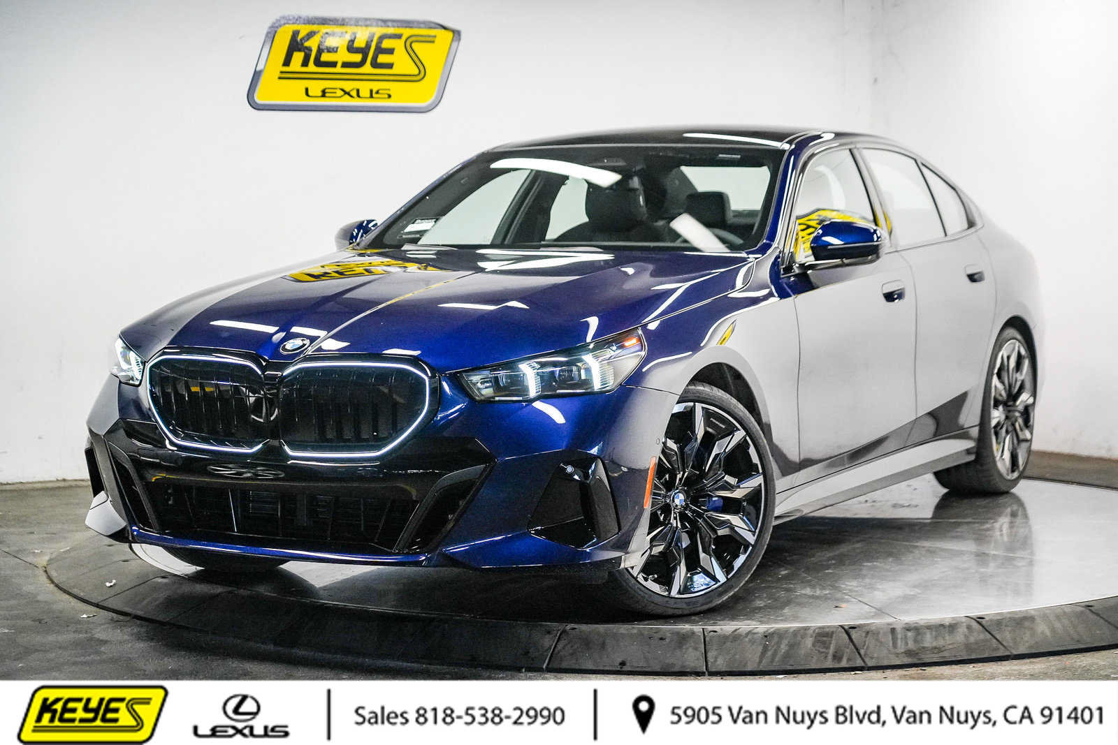 Used 2026 BMW 530i w/ M Sport Package RWD image 1