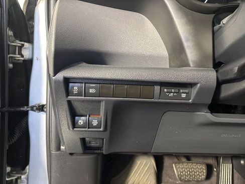 Used 2022 Toyota Sienna XSE AWD/4WD image 15