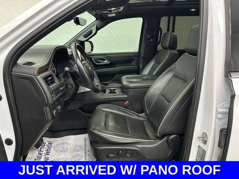 Used 2021 Chevrolet Tahoe Premier w/ Premium Package AWD/4WD image 9