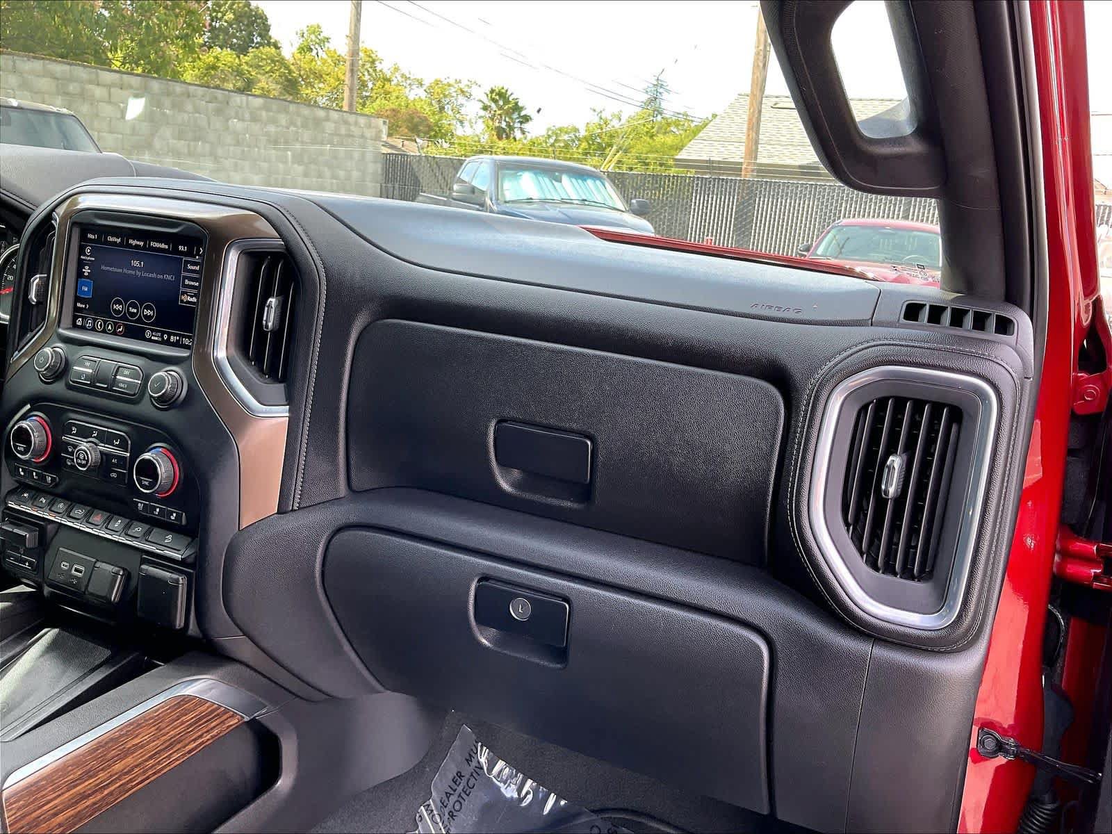 Used 2021 Chevrolet Silverado 1500 High Country w/ Technology Package AWD/4WD image 19