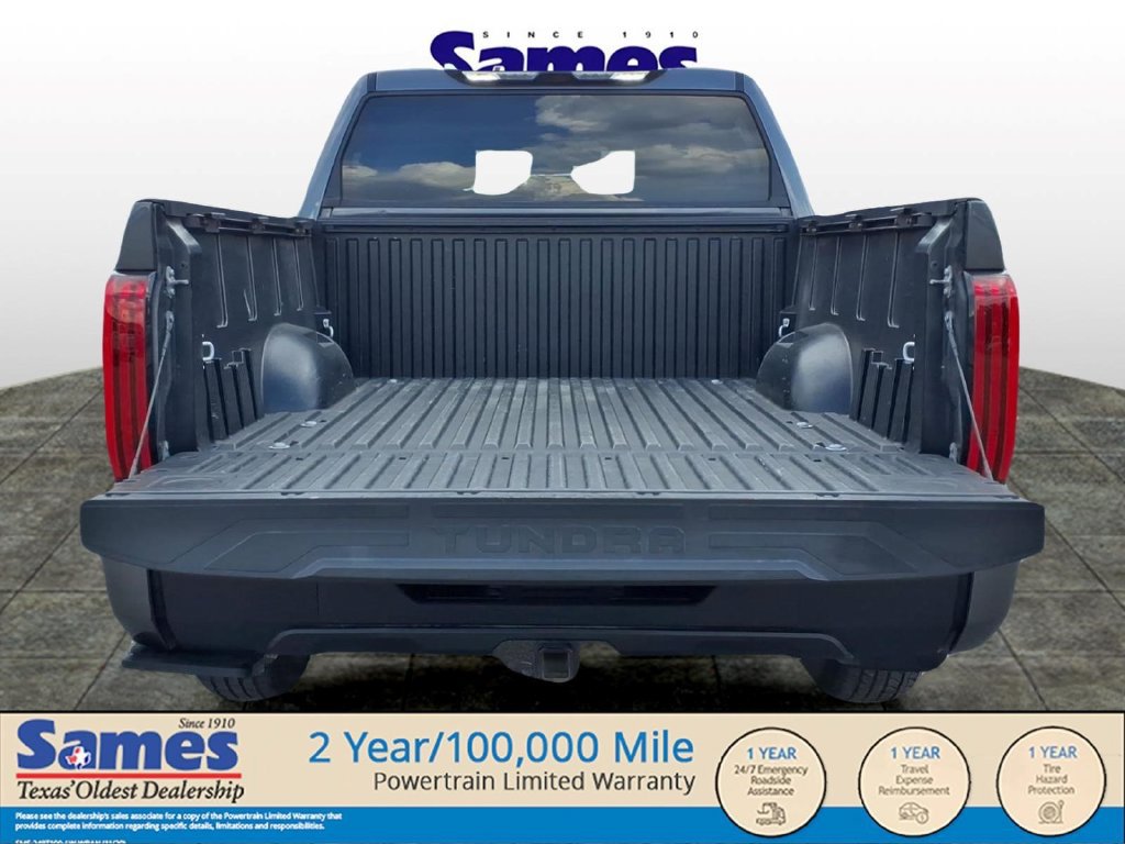 Used 2022 Toyota Tundra SR5 w/ SR5 Premium Package RWD image 10