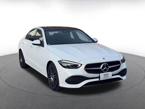 Used 2024 Mercedes-Benz C 300 Sedan image 3