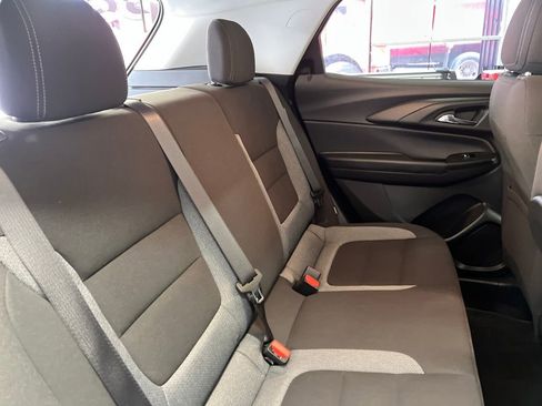 Used 2024 Chevrolet TrailBlazer LT image 41