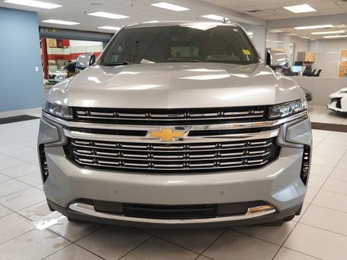 Used 2024 Chevrolet Tahoe Premier w/ Premium Package 2 AWD/4WD image 18