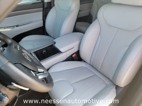 Used 2021 Hyundai Palisade SEL FWD image 17