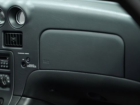 Used 2001 Dodge Viper GTS image 38