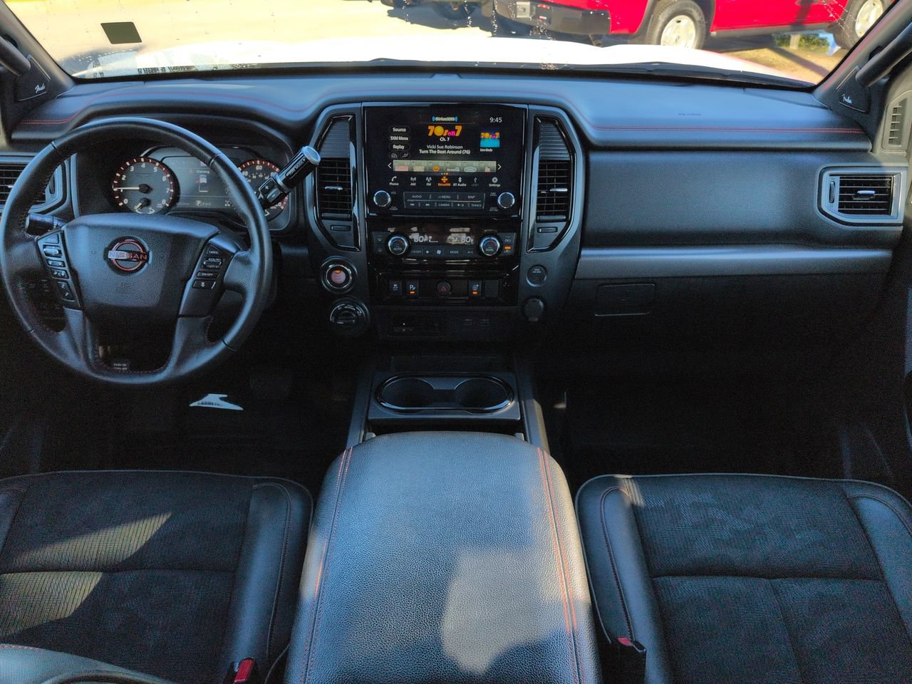 Used 2024 Nissan Titan PRO-4X w/ Pro-4x Utility Package AWD/4WD image 14