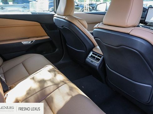 New 2026 Lexus ES 350e FWD image 13
