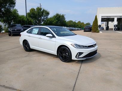 New 2027 Volkswagen Jetta SE