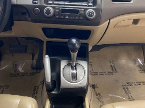 Used 2006 Honda Civic Hybrid Sedan image 17
