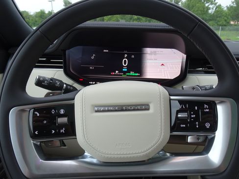 New 2026 Land Rover Range Rover SE AWD/4WD image 23