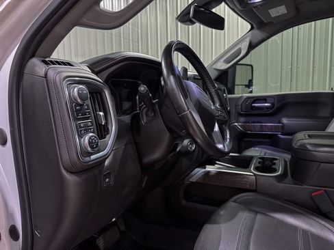 Used 2022 GMC Sierra 2500 Denali AWD/4WD image 12