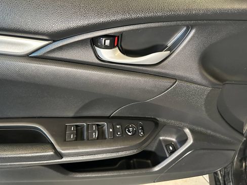 Used 2021 Honda Civic Sport image 19