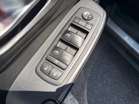 Used 2016 Jeep Cherokee Limited AWD/4WD image 20